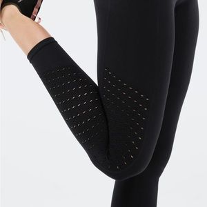 Fabletics Women’s Sync High Waisted Perforated 7/8 Leggings Black Large
